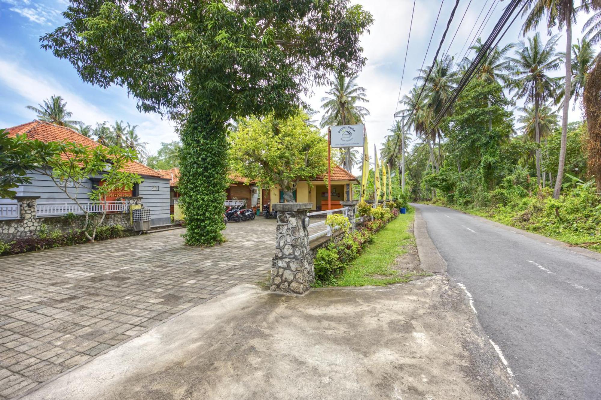 Putri Nusa Beach Ped Ngoại thất bức ảnh